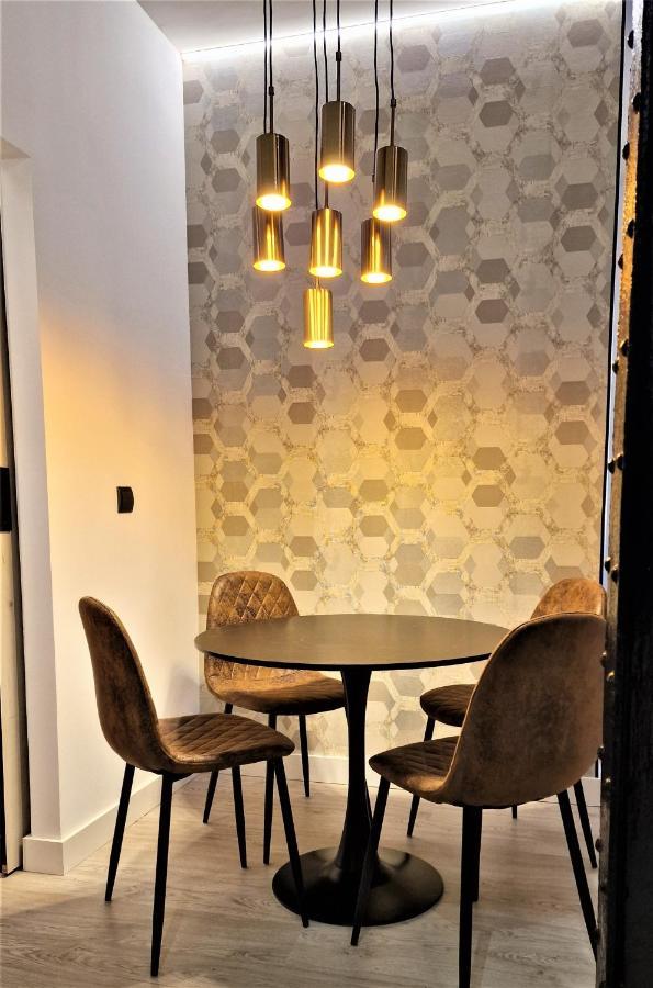 Apartamentos Wur Μαδρίτη Εξωτερικό φωτογραφία