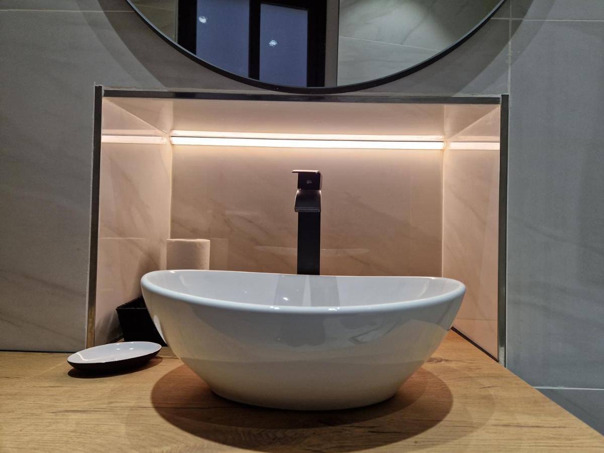 Apartamentos Wur Μαδρίτη Εξωτερικό φωτογραφία