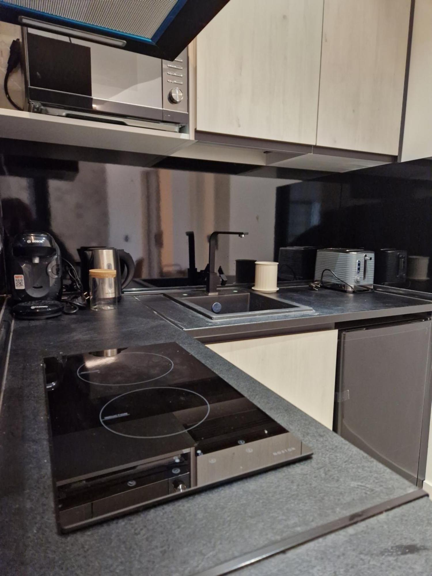 Apartamentos Wur Μαδρίτη Εξωτερικό φωτογραφία