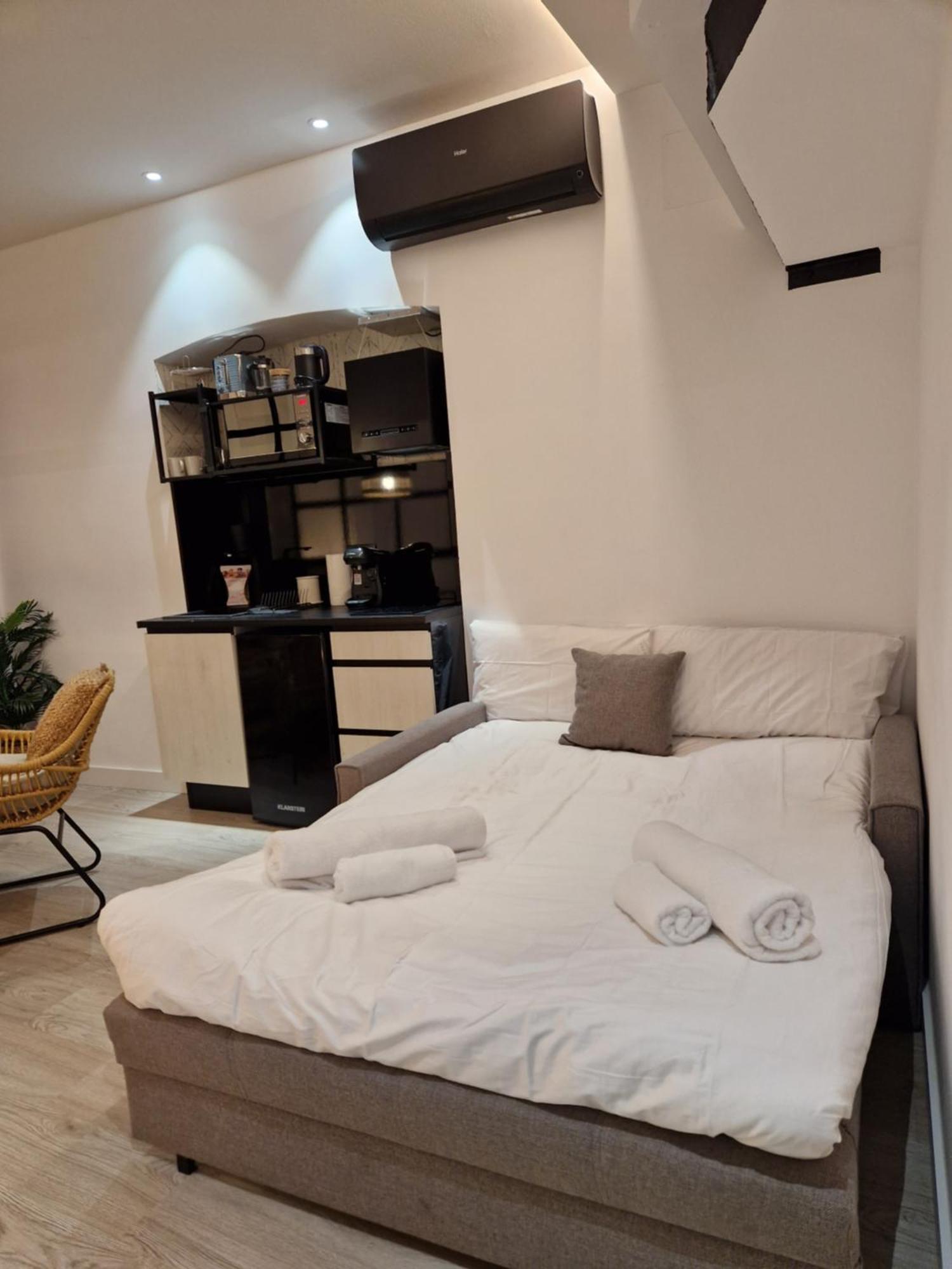 Apartamentos Wur Μαδρίτη Εξωτερικό φωτογραφία